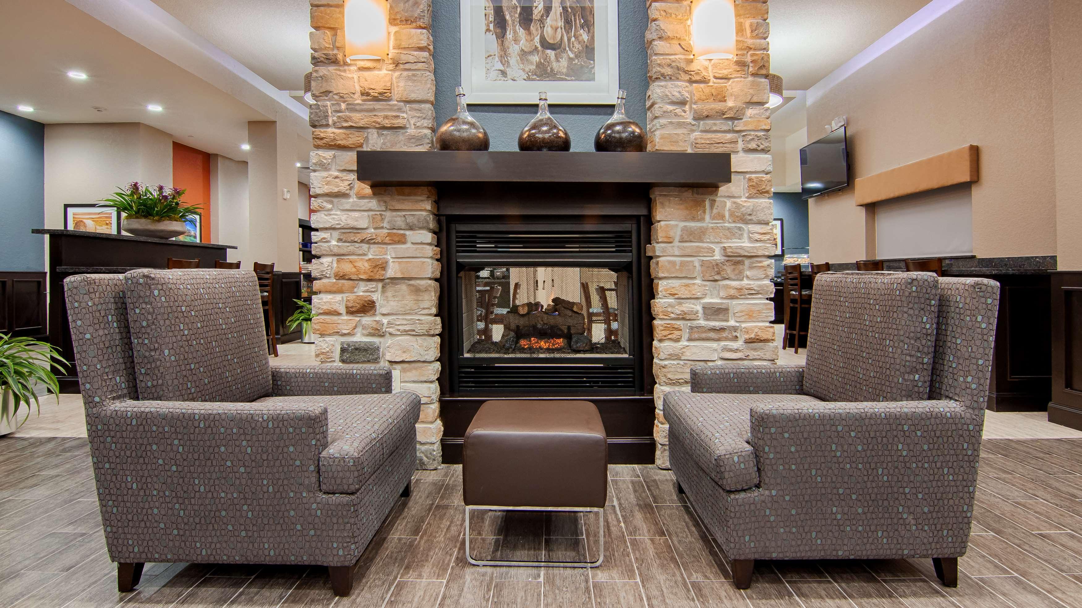 Best Western Plus Lake Jackson Inn & Suites Esterno foto