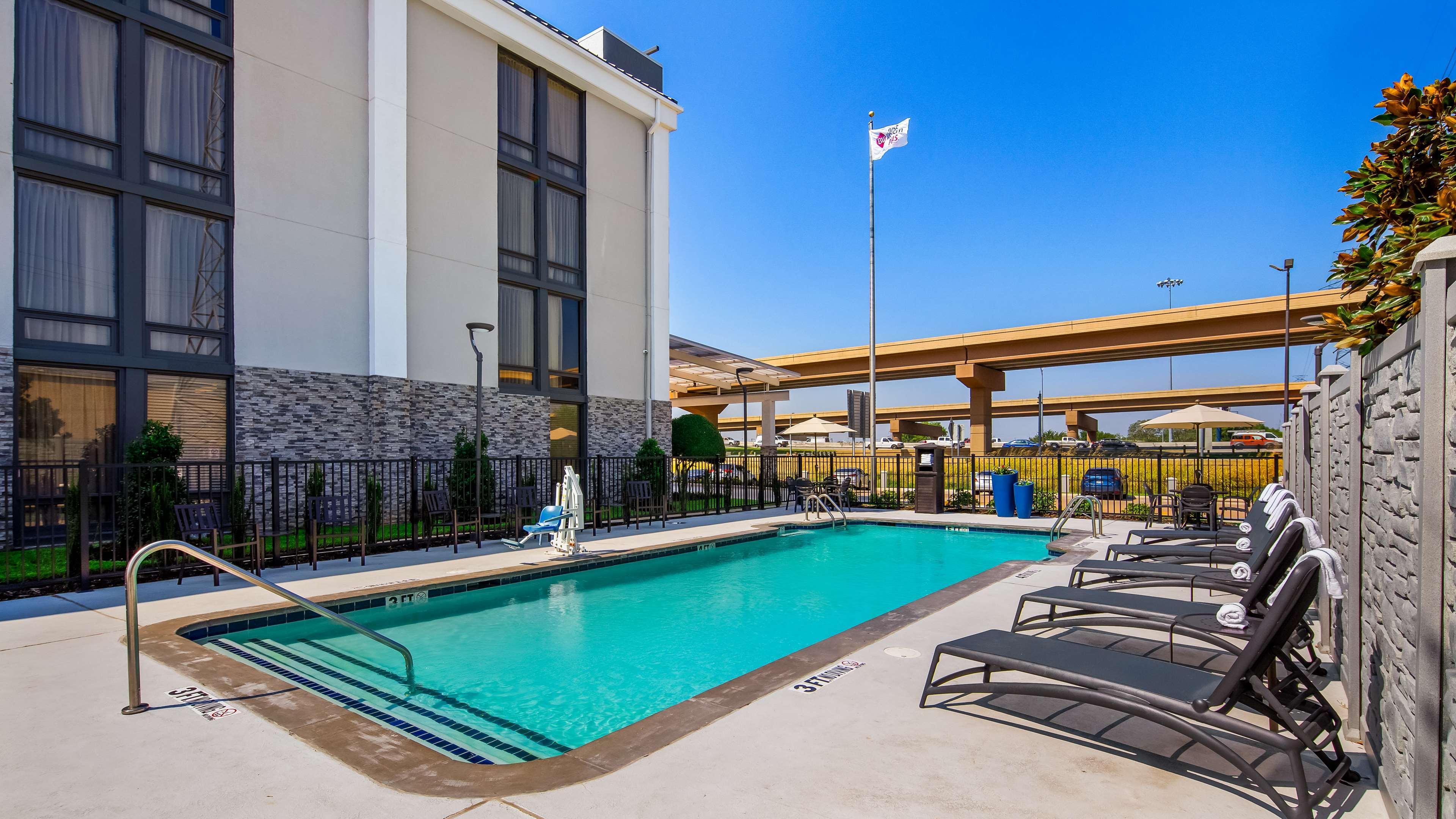 Best Western Plus Lake Jackson Inn & Suites Esterno foto