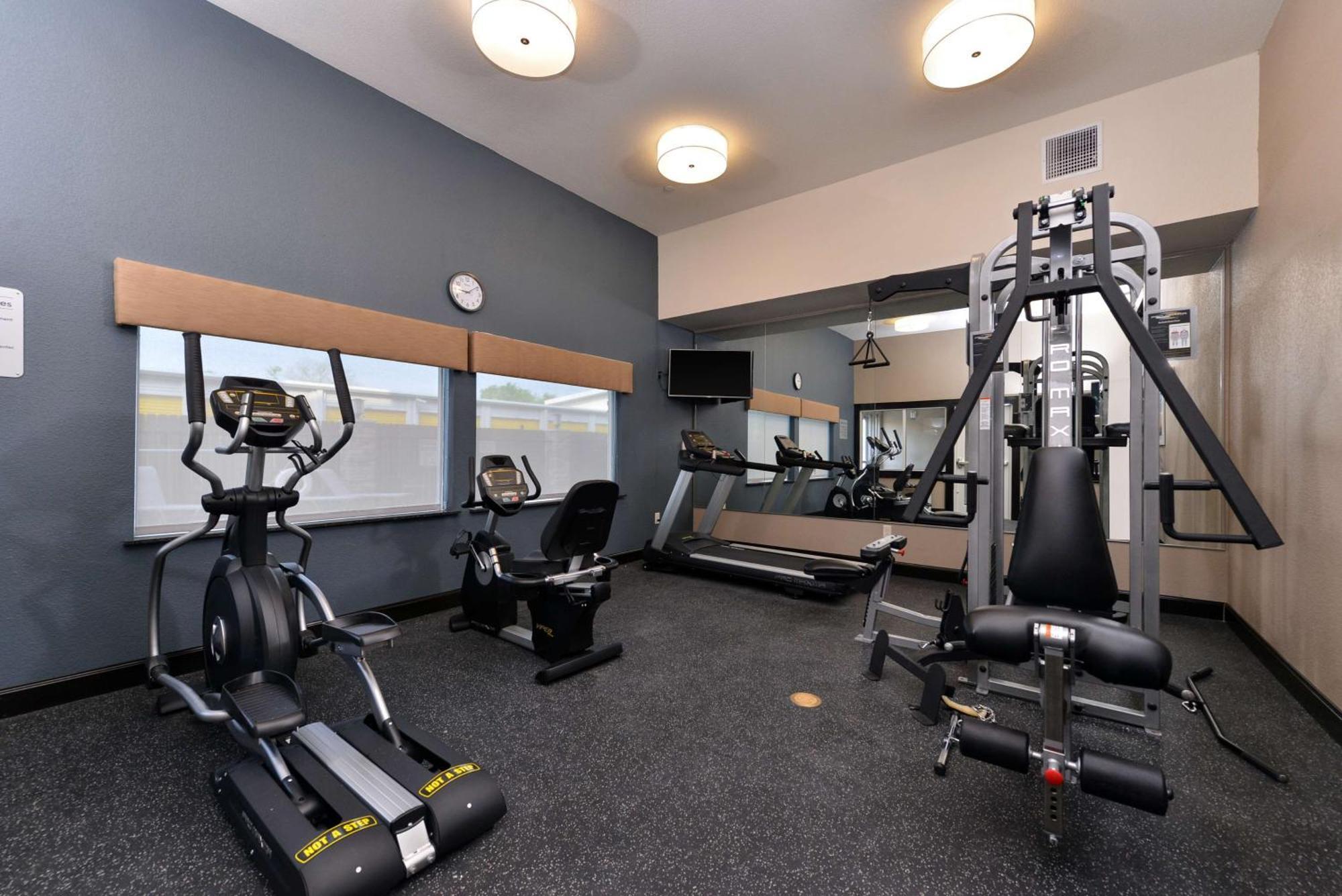 Best Western Plus Lake Jackson Inn & Suites Esterno foto