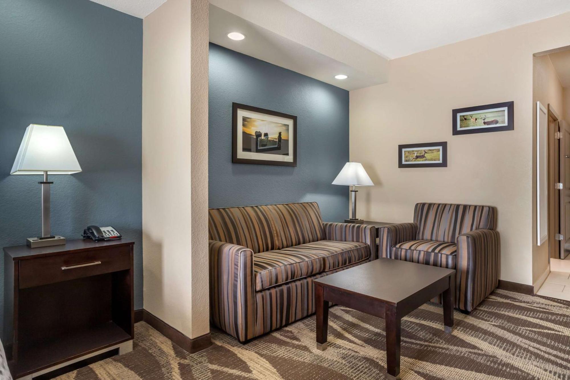 Best Western Plus Lake Jackson Inn & Suites Esterno foto