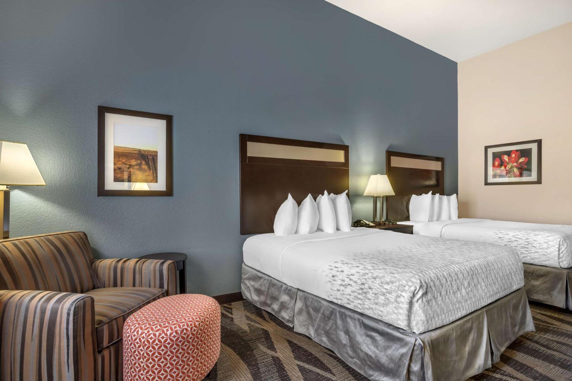 Best Western Plus Lake Jackson Inn & Suites Esterno foto