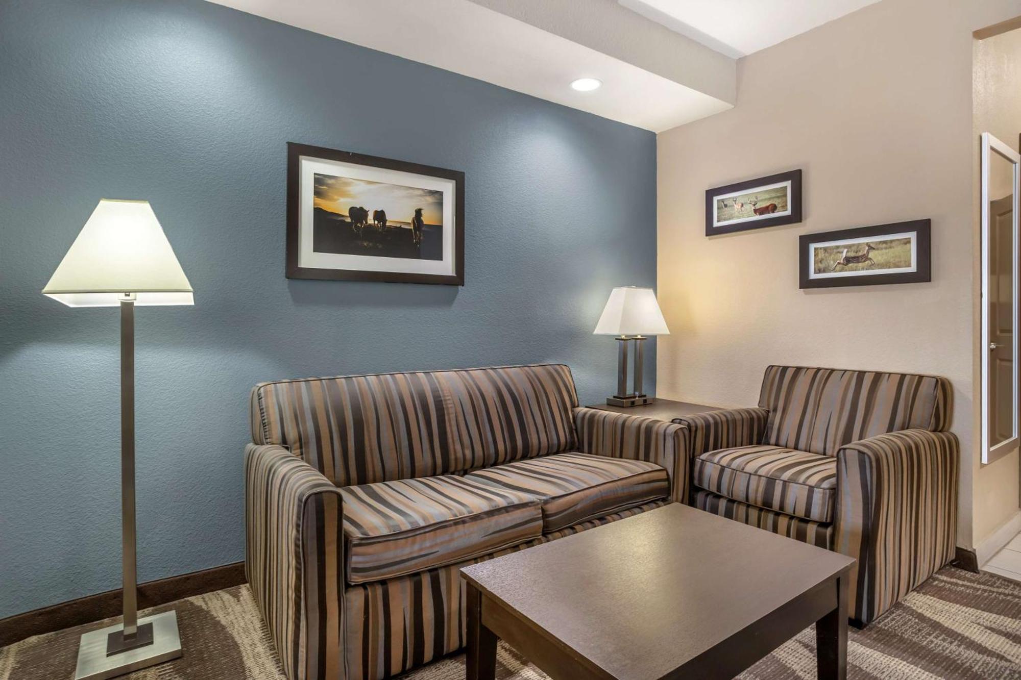 Best Western Plus Lake Jackson Inn & Suites Esterno foto