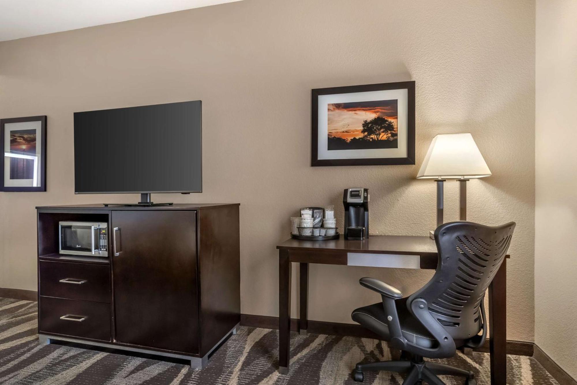 Best Western Plus Lake Jackson Inn & Suites Esterno foto